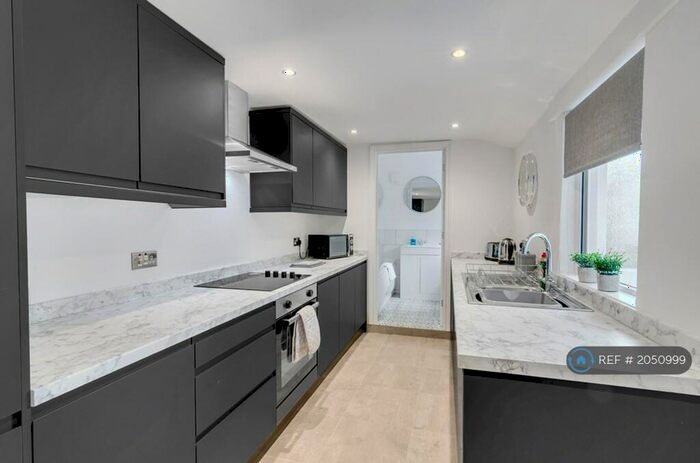 1 Bedroom Flat To Rent In Yarmouth Road, Norwich, NR7