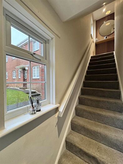 1 Bedroom Flat For Sale In Cherrytree Place, Strathaven, ML10