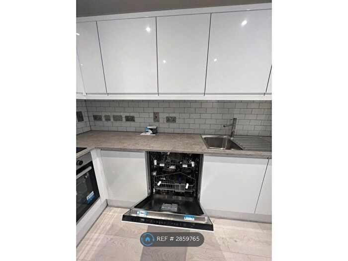 1 Bedroom Flat To Rent In Northampton, Northampton, NN1