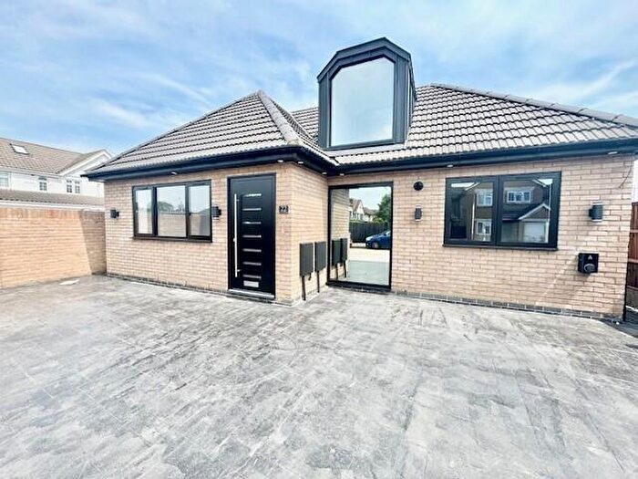 4 Bedroom Detached House To Rent In Allen Road, Rainham, RM13