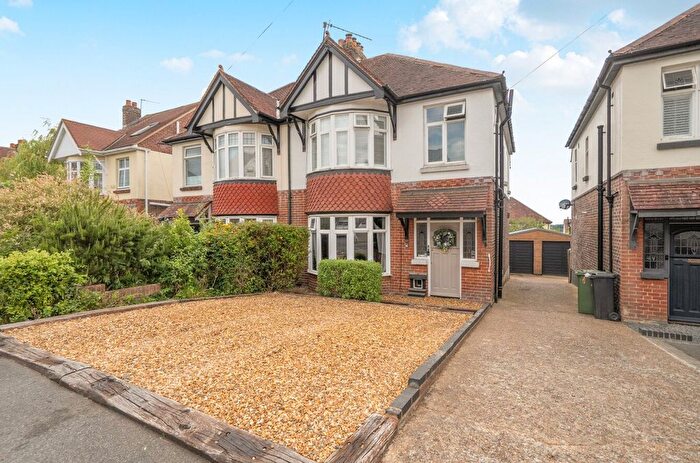 3 Bedroom Semi Detached House For Sale In Colville Road, Drayton, Portsmouth, Hampshire, PO6