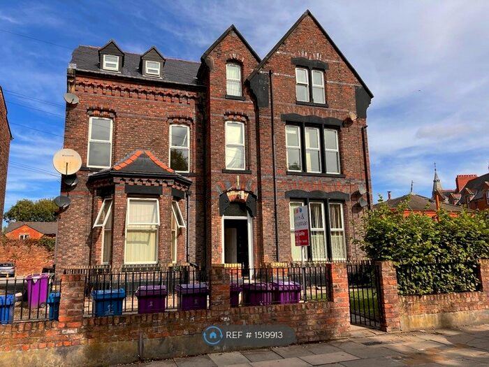 2 Bedroom Flat To Rent In Bentley Road, Liverpool, L8