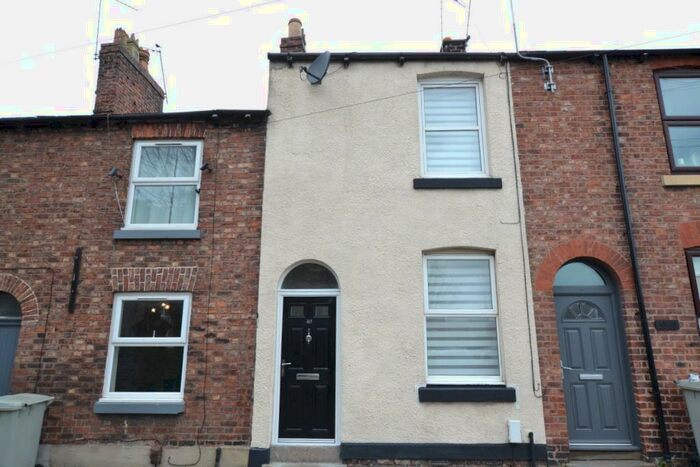 2 Bedroom Terraced House To Rent In Water Street, Macclesfield, SK11