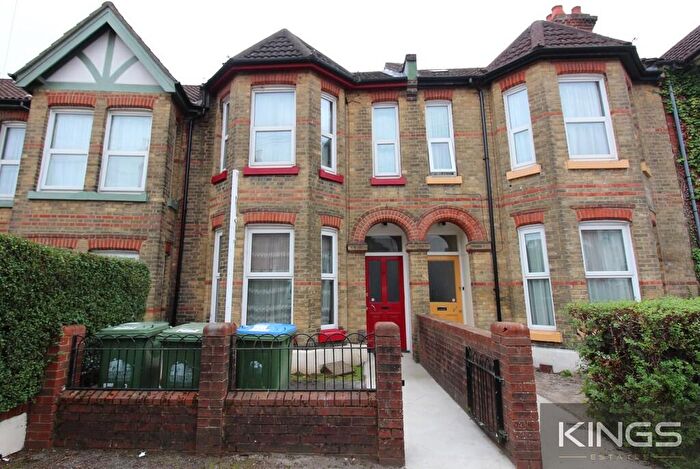 7 Bedroom Terraced House To Rent In Shakespeare Avenue, Southampton, SO17