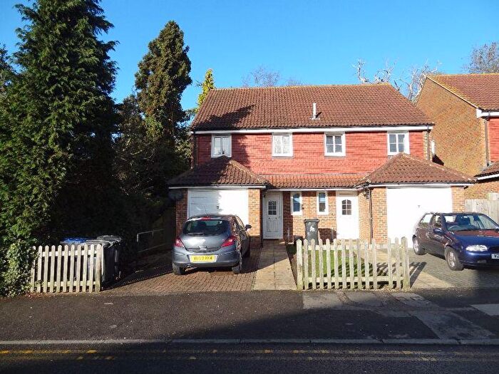 6 Bedroom Semi Detached House To Rent In Downs Road, Canterbury, CT2