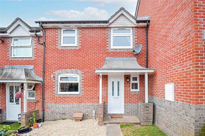 2 Bedroom Terraced House For Sale In Harrington Close, Newbury, Berkshire, RG14