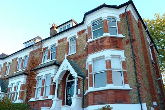 1 Bedroom Flat To Rent In Christchurch Road, Crouch End, N8