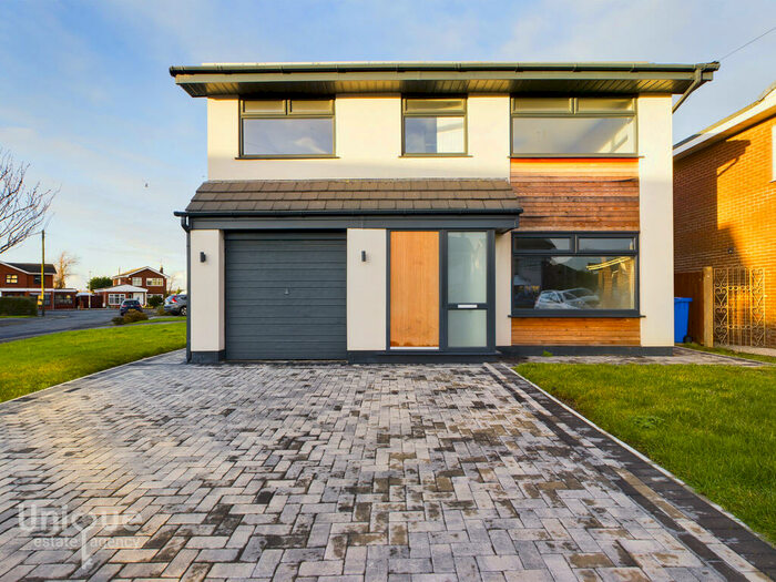 4 Bedroom Detached House To Rent In Wentworth Avenue, Fleetwood, Lancashire, FY7