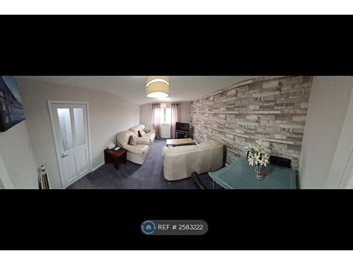 1 Bedroom Flat To Rent In Wellcroft Place, Glasgow, G5