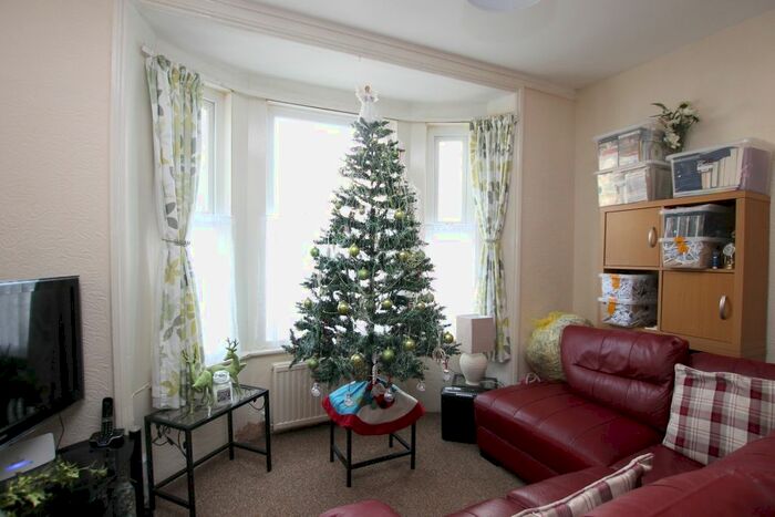 1 Bedroom Flat To Rent In Atherley Road, Shanklin, PO37