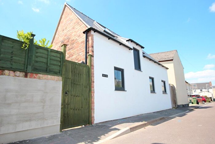 1 Bedroom Detached House To Rent In Brooksdale Lane, Leckhampton, Cheltenham, GL53