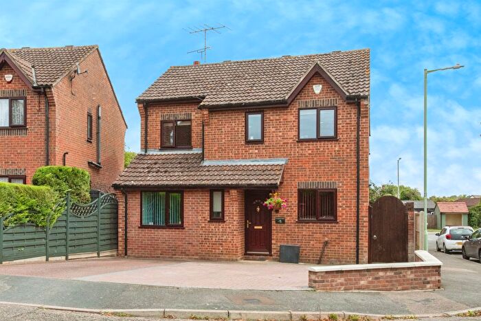 3 Bedroom Detached House For Sale In Kingfisher Drive, Great Blakenham, Ipswich, IP6