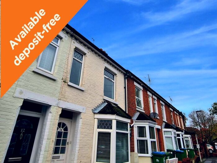 3 Bedroom Terraced House To Rent In Burton Road, Southampton, SO15