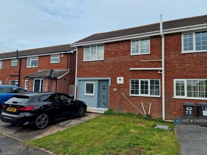 4 Bedroom Semi-Detached House To Rent In Ampfield Road, Bournemouth, BH8