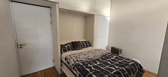 1 Bedroom Flat To Rent In Clippers Quay, Salford, M50