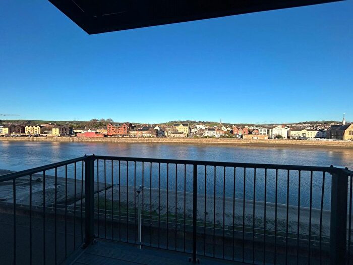 2 Bedroom Flat For Sale In Taw Wharf, Sticklepath, Barnstaple, Devon, EX31