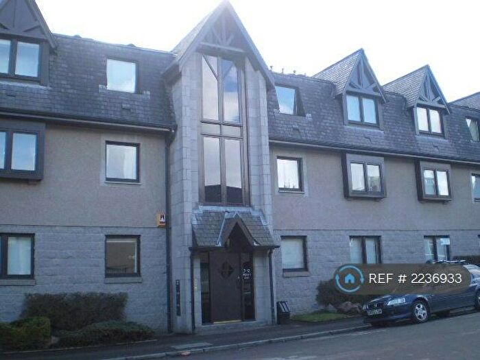 2 Bedroom Flat To Rent In Albert Den, Aberdeen, AB25