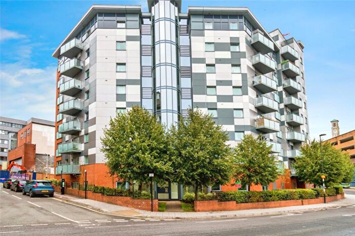 2 Bedroom Flat For Sale In Blechynden Terrace, Southampton, Hampshire, SO15
