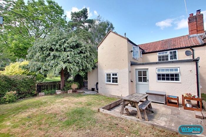 2 Bedroom Terraced House To Rent In Ireland, Trowbridge, BA14