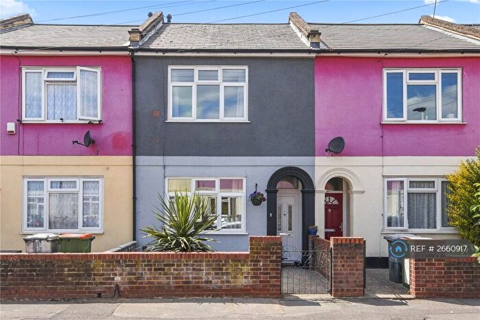 4 Bedroom Terraced House To Rent In Ashlin Road, London, E15