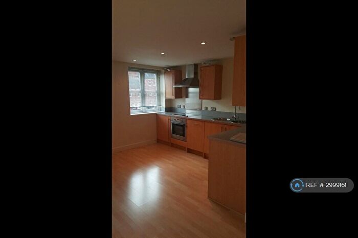 2 Bedroom Flat To Rent In Pasteur House, Nottingham, NG3