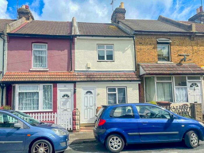 3 Bedroom Terraced House To Rent In Charter Street, Gillingham, ME7