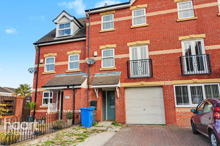 3 Bedroom Terraced House For Sale In Coniston Drive, Balby, Doncaster, DN4