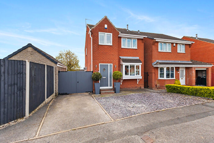 3 Bedroom Detached House For Sale In Cranborne Drive, Darton, S75