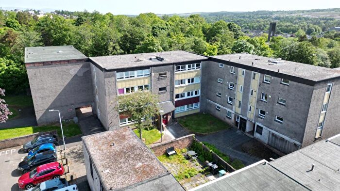 2 Bedroom Flat For Sale In Glenhove Road, Carbrain, Cumbernauld, G67