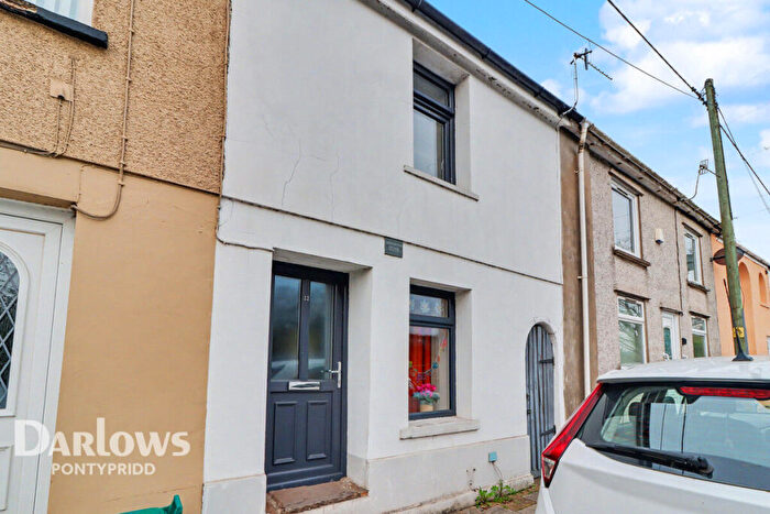 3 Bedroom Terraced House For Sale In Williams Place, Pontypridd, CF37