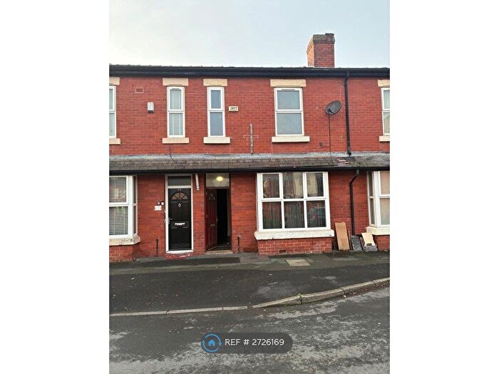 3 Bedroom Terraced House To Rent In Rosebery Street, Manchester, M14