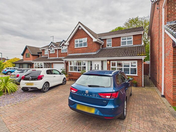 4 Bedroom Detached House For Sale In Cannon Way, Higher Kinnerton, CH4