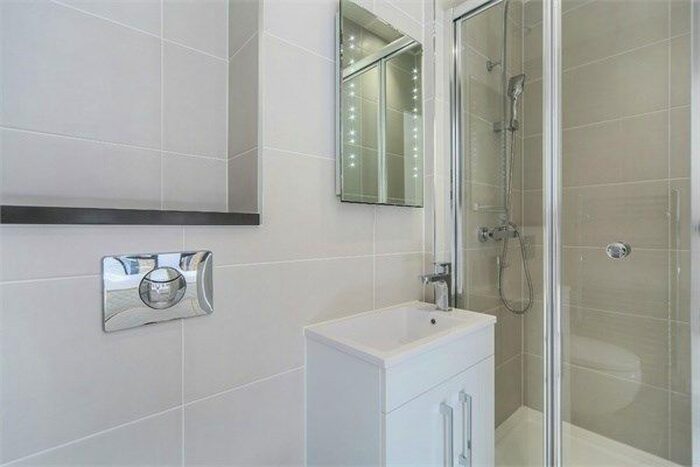 2 Bedroom Flat To Rent In Alpha House, Dalston, London, E8