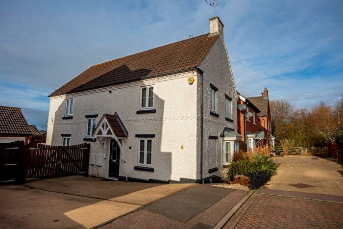 4 Bedroom Detached House For Sale In Hubbard Road, Burton-On-The-Wolds, Loughborough, LE12
