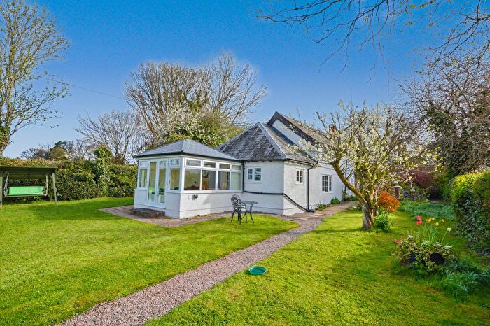 4 Bedroom Detached House For Sale In Yew Tree Cottage, Logaston, Woonton, Hereford, Herefordshire, HR3