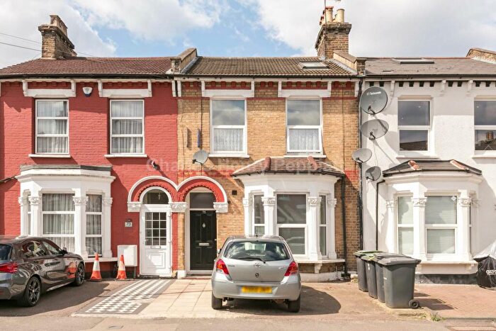Studio To Rent In Alexandra Road, Hornsey, N8
