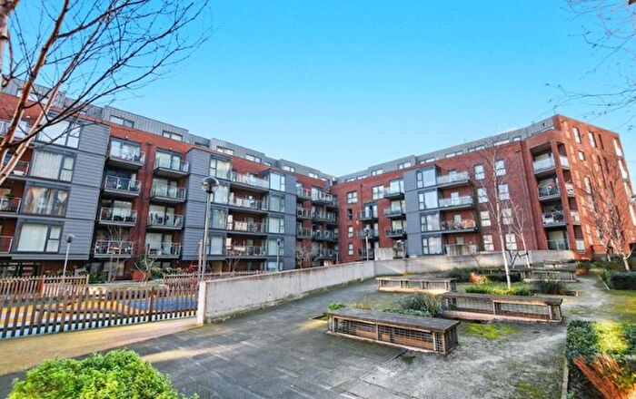2 Bedroom Apartment To Rent In Zenith Close, London, NW9
