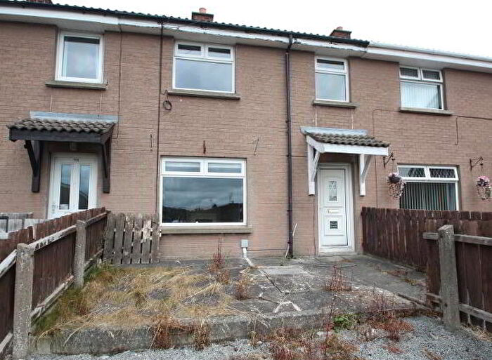 3 Bedroom Mid Terraced House For Sale In Langley Road, Ballynahinch, BT24