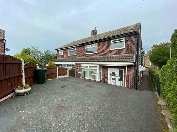 Houses for sale & to rent in BD5 7NU, Roxby Street, Little Horton Bradford