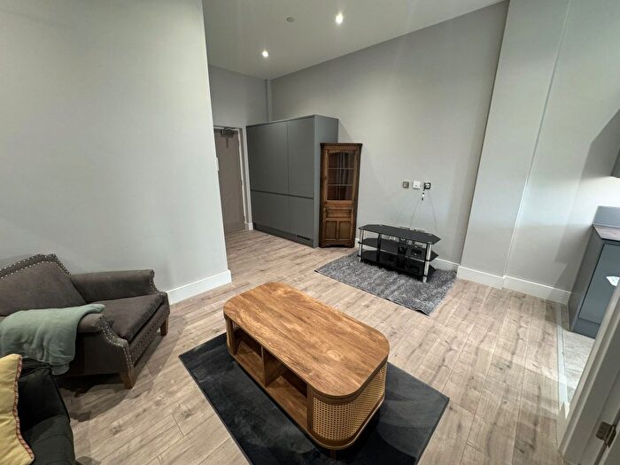 1 Bedroom Flat To Rent In Winifred Street, Leicester, LE2