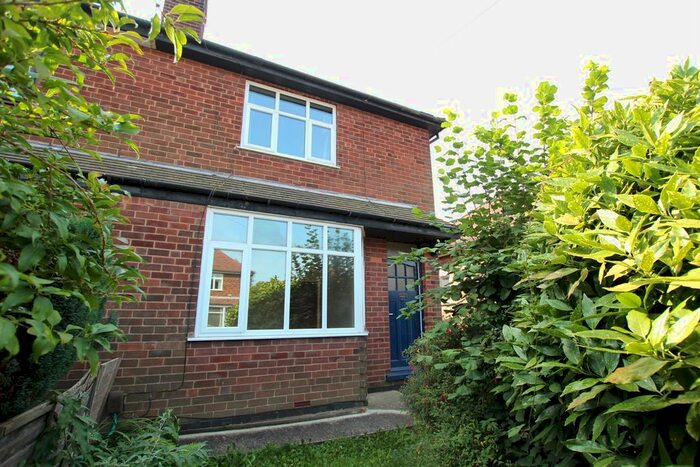 2 Bedroom Semi-Detached House To Rent In Derry Hill Road, Redhill, Nottingham, NG5