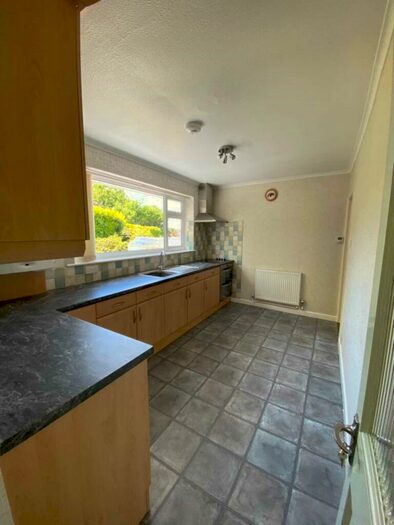 2 Bedroom Bungalow To Rent In Trelawney Road, Callington, PL17