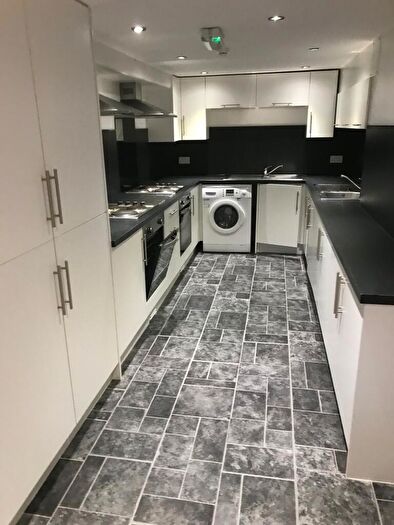 6 Bedroom Terraced House To Rent In Seymour Terrace, Seymour Street, Liverpool, L3