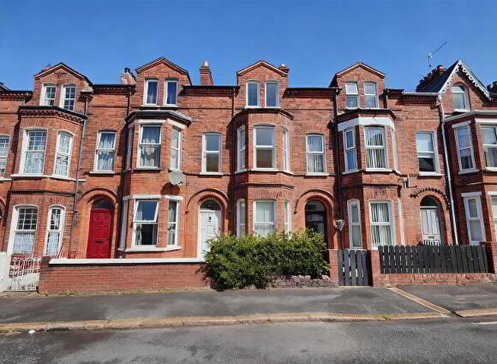 4 Bedroom Terrace House For Sale In Willowbank Gardens, Belfast, BT15