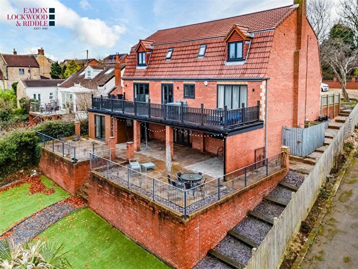 4 Bedroom Detached House For Sale In Greaves Sike Lane, Micklebring, Rotherham, S66