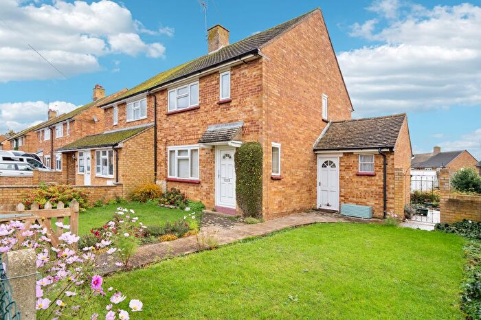 2 Bedroom Semi Detached House For Sale In Roberts Road, Haddenham, HP17