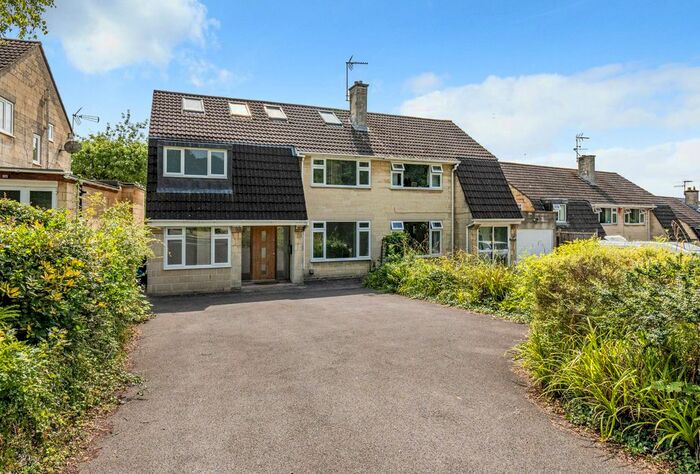 5 Bedroom Semi-Detached House For Sale In Penn Hill Road, Bath, BA1