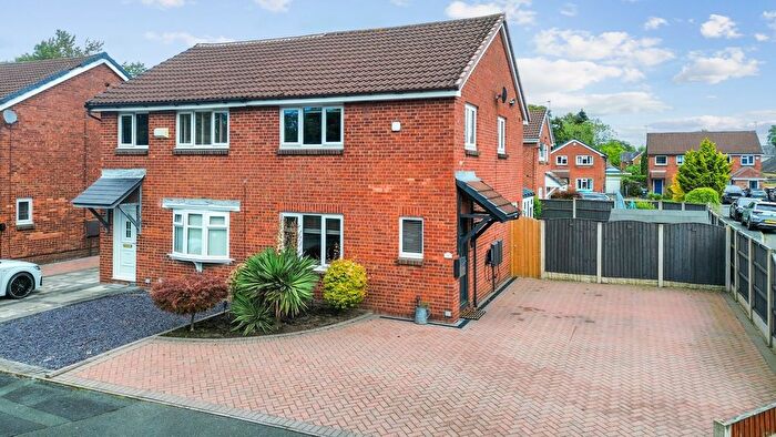 3 Bedroom Semi-Detached House For Sale In St. Bridgets Close, Fearnhead, WA2