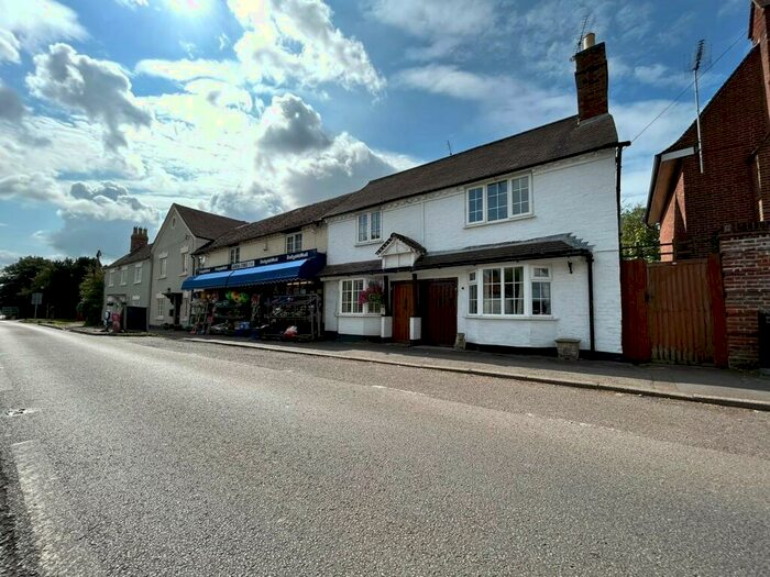 2 Bedroom Cottage To Rent In Stratford Road, Wootton Wawen, Henley-in-Arden, B95