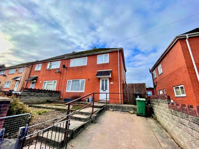 3 Bedroom Property To Rent In Prendergast Place, Ely, Cardiff, CF5